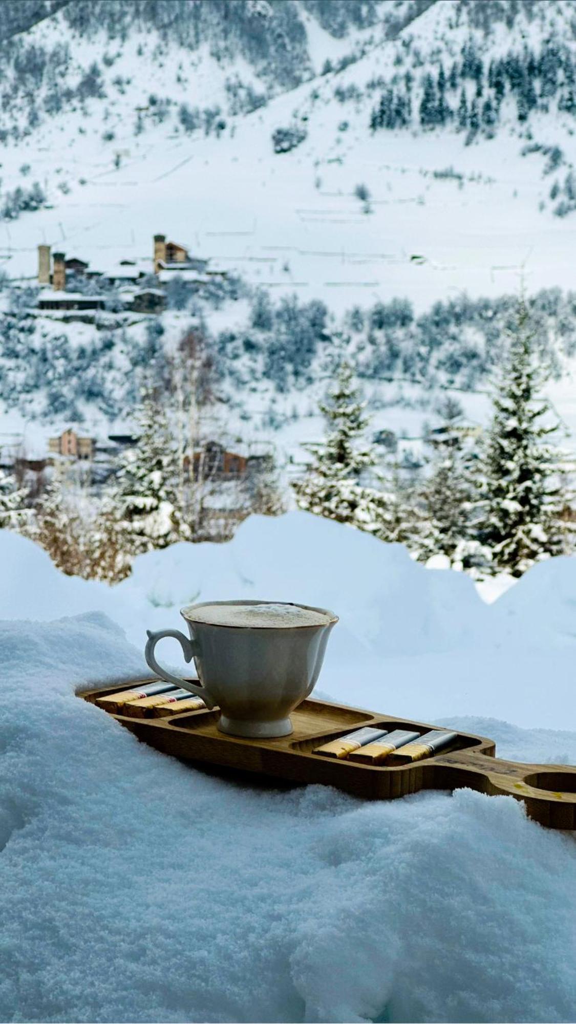 "Panorama" Kakhri Hotell Mestia Exteriör bild