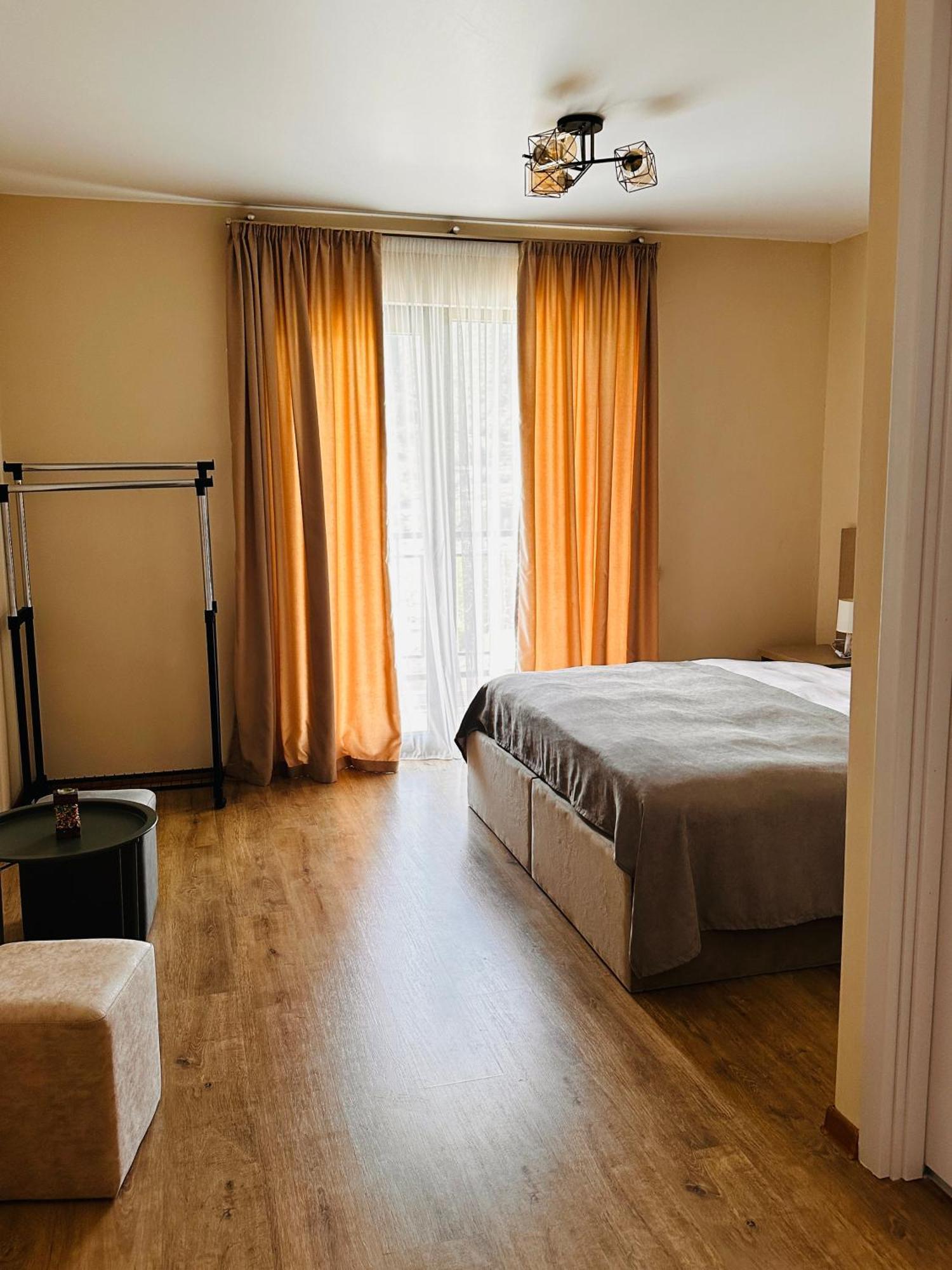 "Panorama" Kakhri Hotell Mestia Exteriör bild